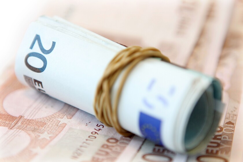 euro notes_8Nov23_alamy