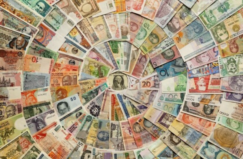 Currencies Alamy 575x375 1Jul21