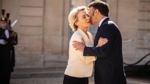 Paris, France 20250327. French President Emmanuel Macron welcomes European Commission President Ursula von der Leyen before the summit in Paris on Thursday, where the topic is the war in Ukraine and the security situation in Europe.
Photo: Ole Berg-Rusten