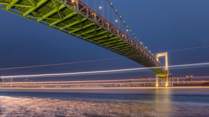 Tokyo Rainbow Bridge (Tokyo Ko Renrakukyo) at night, Tokyo, Honshu, Japan