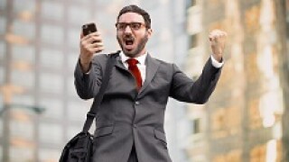 pleasedinvestor_Fotolia_230x150