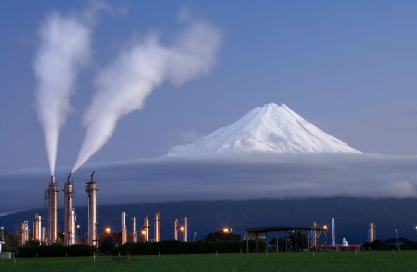 Kapuni Gas Production Station NZ Alamy 575x375 April 20