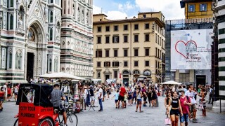 summer_2020_florence_italy_PA_575x375.jpg