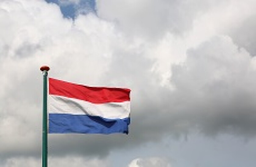 Netherlands_Dutch_flag_Fotolia_230x150