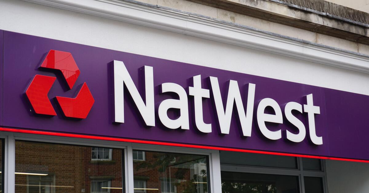 NatWest launches euro trade in quiet senior market