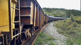 Brazil, iron, train, railroad, Rumo, 575, LatAm, Minas Gerais, transporte