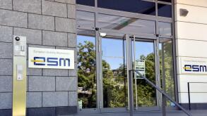 13 June 2021, Luxembourg, Luxemburg: Logo, Schrfitzug of the European Stability Mechanism ESM at the office building Photo: Horst Galuschka/dpa