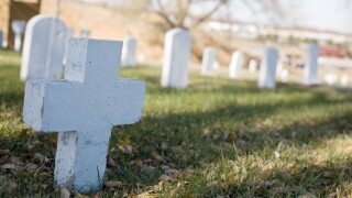 Cross as grave marker on penitentiary cemetery. Nebraska State Penitentiary, Lincoln, Nebraska, USA.. Image shot 2007. Exact date unknown.
