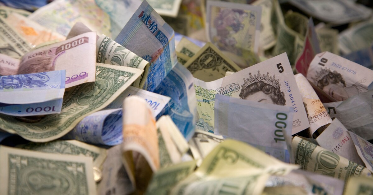 EU banks face liquidity mismatches in foreign currencies