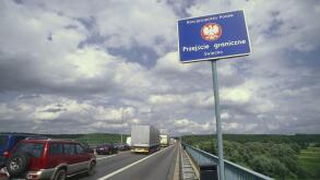Germany, Poland, border crossing, cars, bridge, river morello, margin, state margin, countries, states, border river, autobridge, street, traffic, border traffic, the EU, sign, sign, heaven, cloudies,