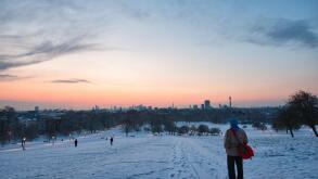 London waking up to a shroud of snow