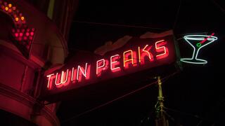 Twin Peaks Restaurant Chain