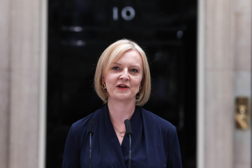 06/09/2022. London, United Kingdom. Prime Minister Liz Truss Arrives in Downing Street. 10 Downing Street. Newly elected Prime Minister, Liz Truss arr