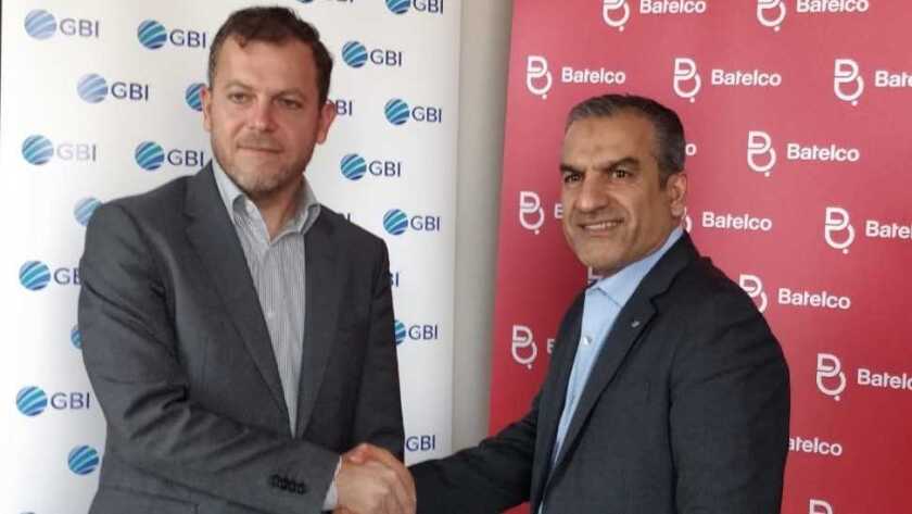 Batelco and GBI handshake NEW .jpg