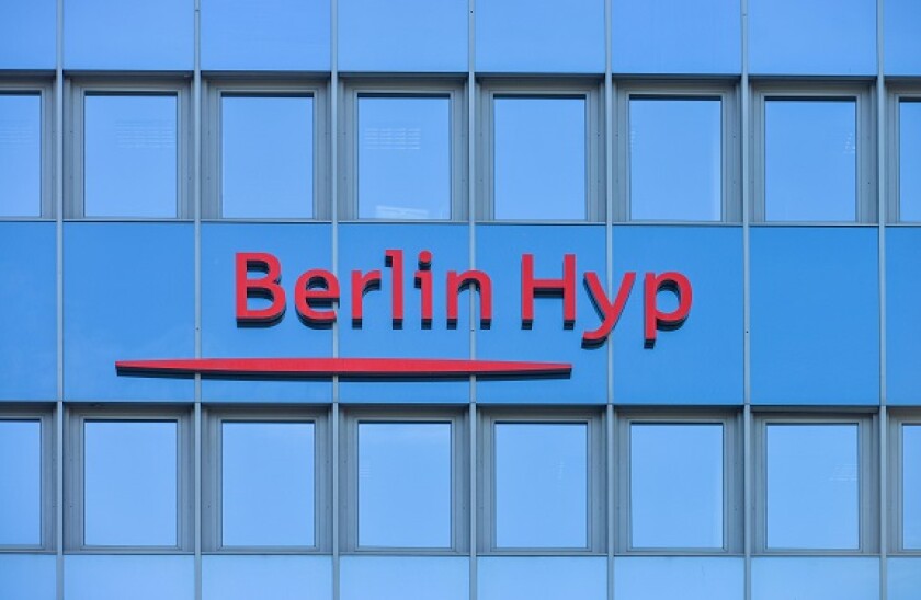 Berlin_Hyp_Alamy_575x375_130421