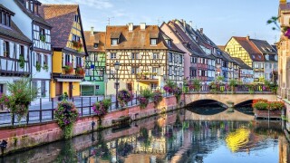 French_Houses_AdobeStock_575x375_23Sep20