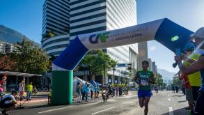 Justino Da Silva, a Brazilian national, was the winner of the 42k marathon. Seventh Edition of the CAF-Caracas Marathon on March 19, 2023
