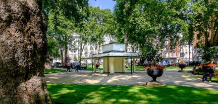 Berkeley Square Gardens, Mayfair, London, UK