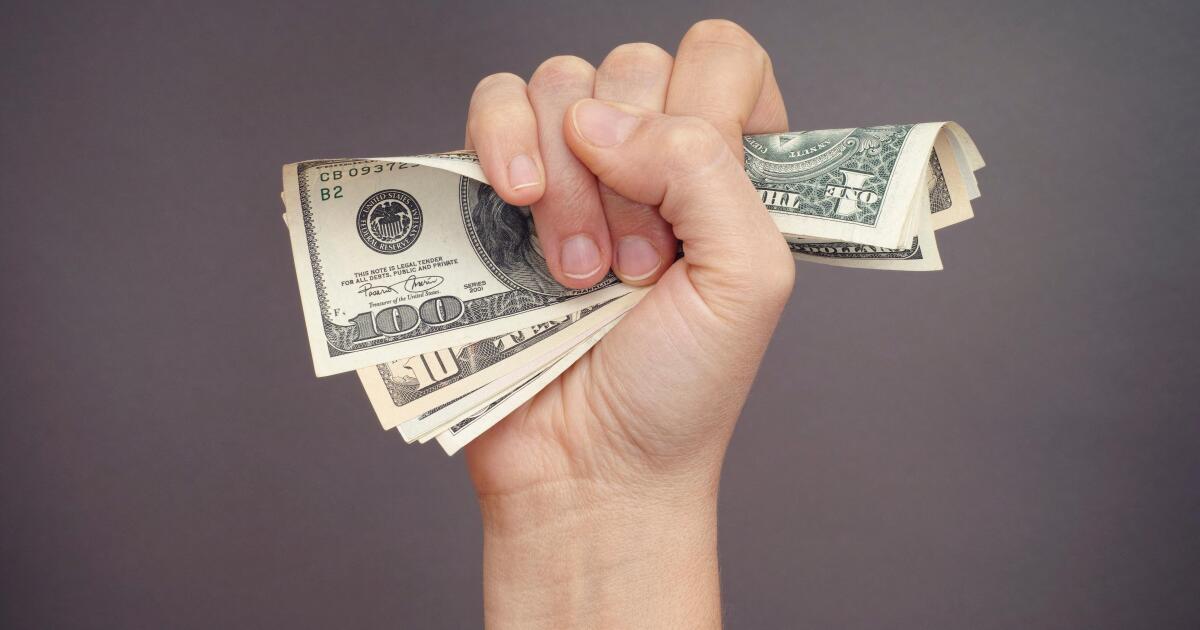 Yankee banks grab dollar records