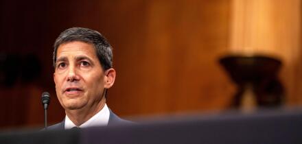 Washington, United States. 21st Apr, 2026. Nominee to be Member and Chairman of the Federal Reserve Kevin Warsh speaks during a Senate Committee on Banking, Housing, and Urban Affairs hearing on his nomination in the Dirksen Senate Office Building near th