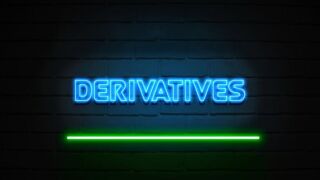 Derivatives_Alamy_24May21_575