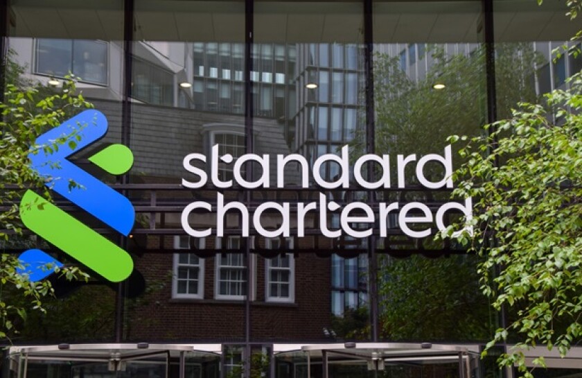 stanchart-alamy-160525.jpg