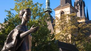 LUX, Luxembourg, city of Luxembourg, the Grand Duchess Charlotte monument at the Clairefontaine square in front of the cathedral
