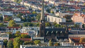 Aerial view of apartment houses in the Altlindenau district of Leipzig