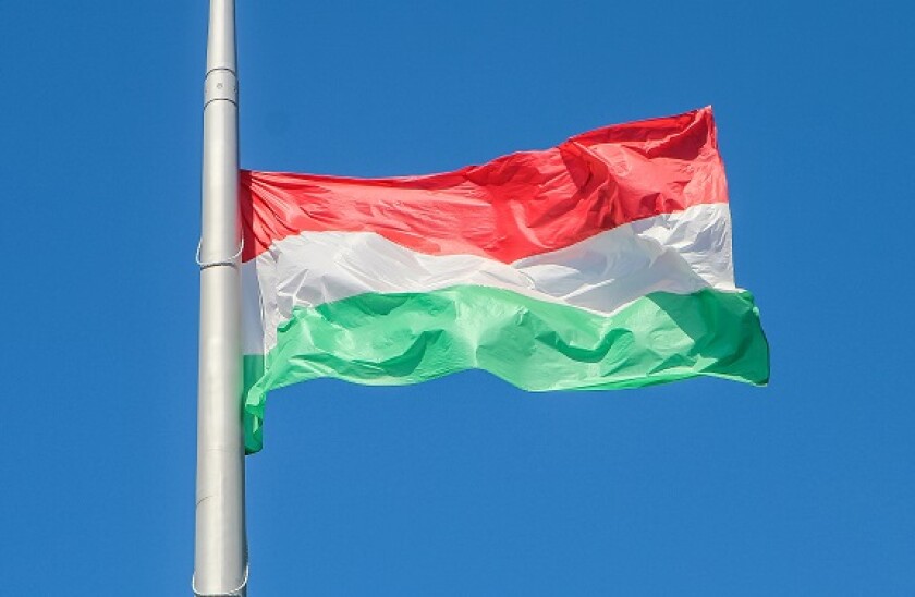 Hungary_flag_PA_575x375_161220