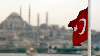 Turkish flag Istanbul skyline Alamy 23Apr24.png