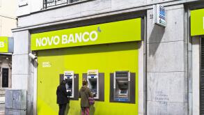 dh atm machine LISBON PORTUGAL Portuguese people Novo Banco bank ATM machines