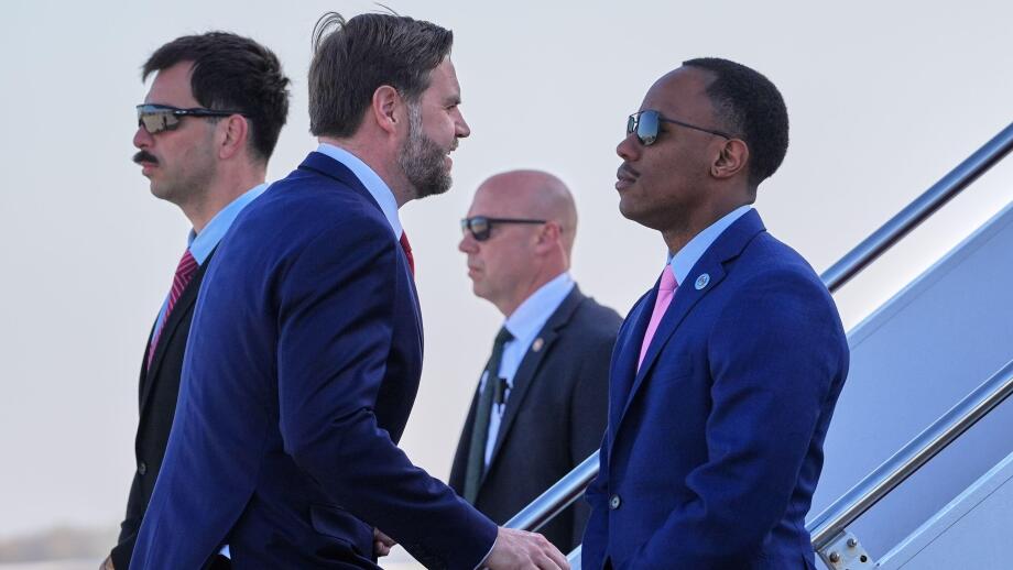 Vice President JD Vance boards Air Force Two, Friday, April 10, 2026, at Joint Base Andrews, Md., for expected departure to Pakistan, for talks on Iran. (AP Photo/Jacquelyn Martin, pool)