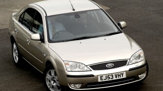 2003 ford mondeo saloon uk. Image shot 2001. Exact date unknown.