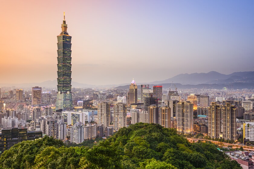 Taipei, Taiwan City Skyline adobe