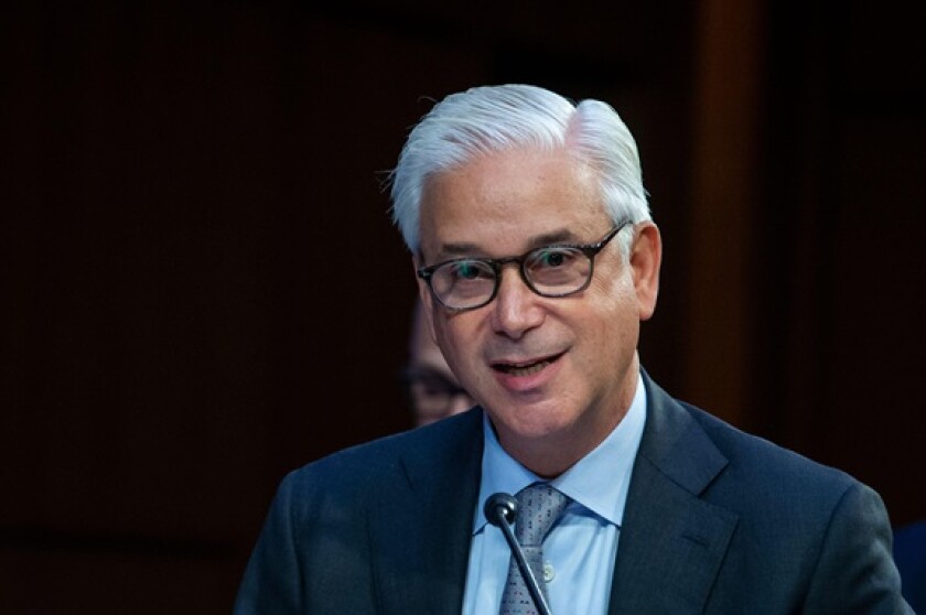 Scharf, Charles (Wells Fargo) in 2022 from Alamy 24Jul25 575x375.jpg