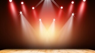 Centre stage_230px