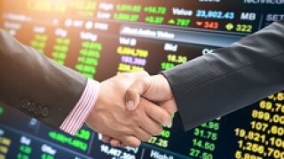 Handshake_trader_charts_figures_Fotolia_230x150