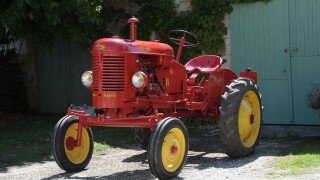 Red tractor