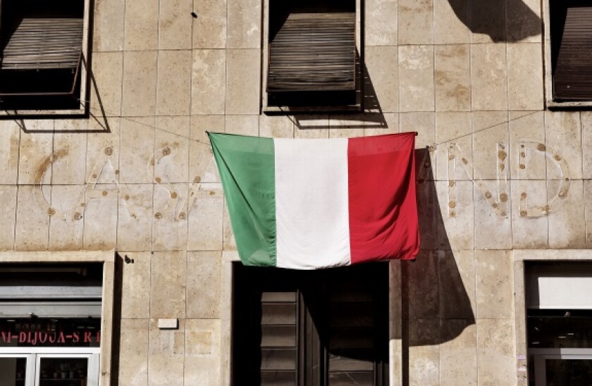 Italy_flag_PA_575x375_109629