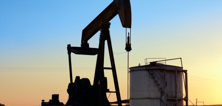 Oil well at Ayoluengo de la Lora. Sargentes, Burgos, Castile and Leon, Spain.