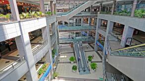 Aqua Multiespacio, shopping centre, mall, Valencia, Spain