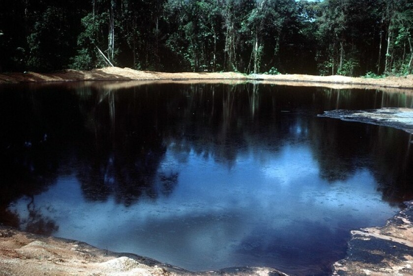 Ecuador Amazon oil lake pollution 2004 from PA 28Jan21 575x375