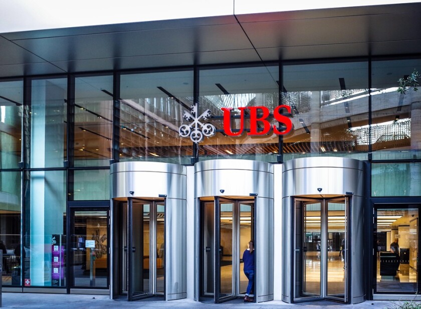 UBS London 5 Broadgate in the City of London - the new UBS offices, designed by MAKE architects Ken Shuttleworth and opened in 2016