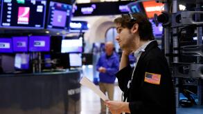 New York, United States. 22nd Aug, 2024. Traders work on the floor of the New York Stock Exchange (NYSE) on Wall Street in New York City on Thursday, August 22, 2024. Stocks pulled back on Thursday on the eve of a speech by Federal Reserve Chair Jerome Po
