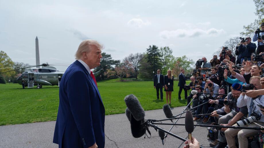 Washington, United States. 03rd Apr, 2025. U.S President Donald Trump speaks to the media during an impromptu press conference before departing aboard Marine One on the South Lawn of the White House, April 3, 2025 in Washington, DC The president is spendi