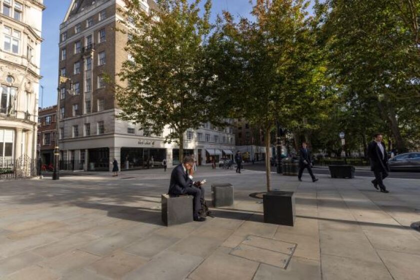 Berkely Square London from alamy Aug 7 25.jpg