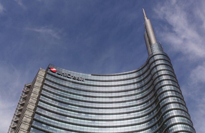 UniCredit_Adobe_575x375_3December2020