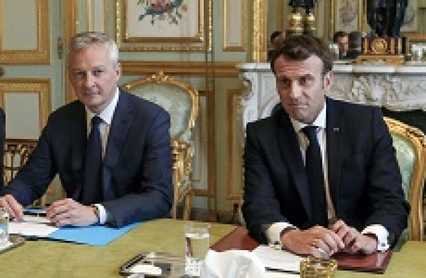 France_Macron_lemaire_PA_230x150_Nov18