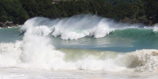 Rough sea