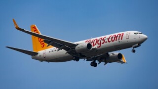 Pegasus Airlines, airliner, in flight